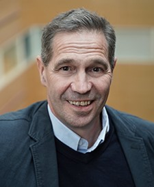 Profile Pic Prof. Christian Brandamo